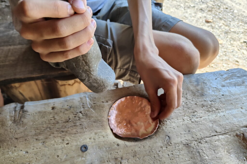 lavorazione del rame archeologia sperimentale preistoria Archeopark
